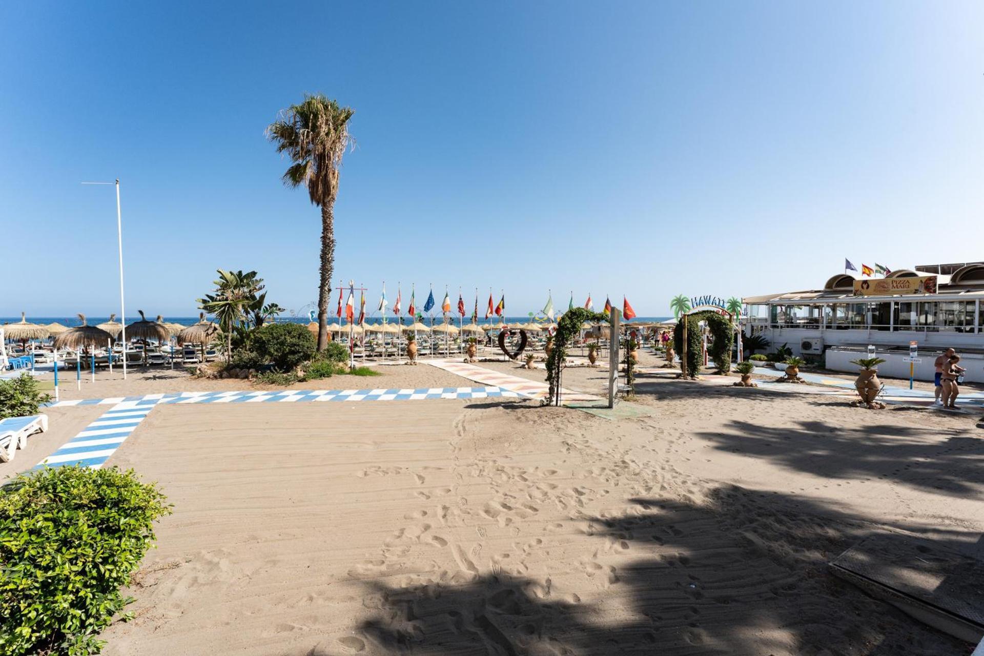 Malagasuite Las Palmeras Torremolinos Luaran gambar