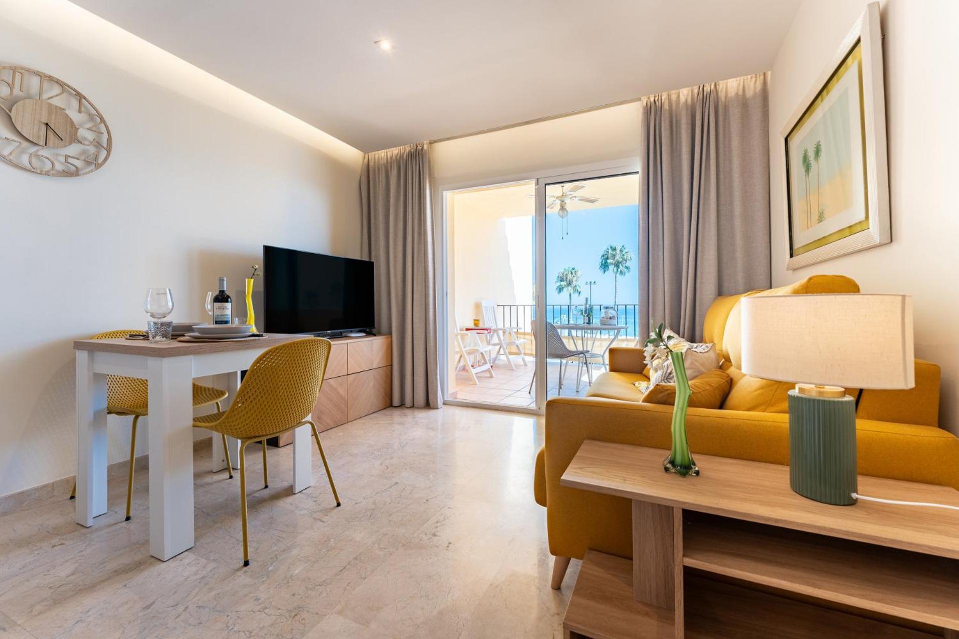 Malagasuite Las Palmeras Torremolinos Luaran gambar